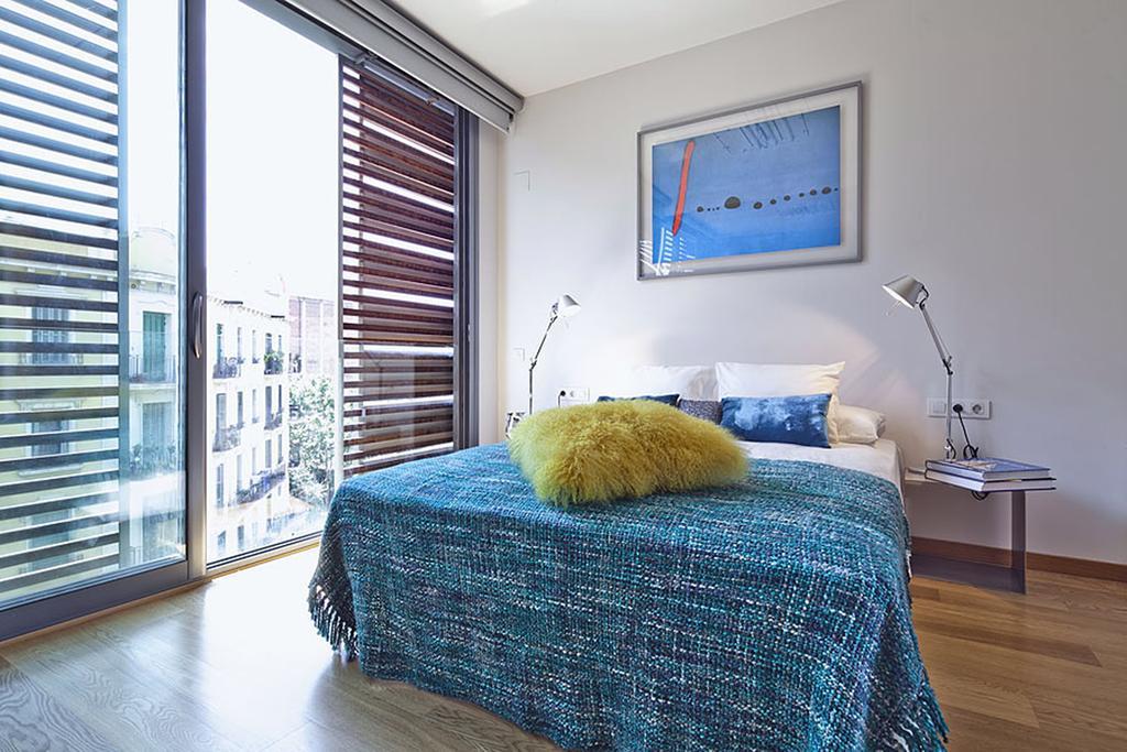 Apartment Barcelona Rentals - Pool Terrace In City Center Exteriör bild